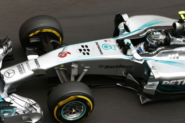 Rosberg a 6. pole pozícióját ünnepelheti Monacóban, a 6-os számú Mercedesszel