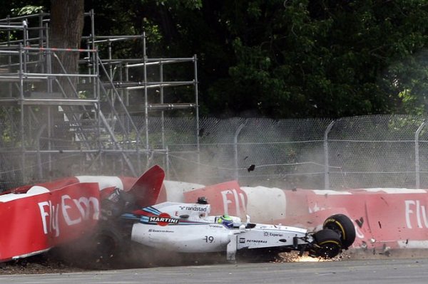 Felipe-Massa crash4 GP-Kanada-2014