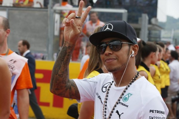 Hamilton a hungaroringi 3. hellyel három pontot faragott le a hátrányából (Fotó: Szabó-Jilek)