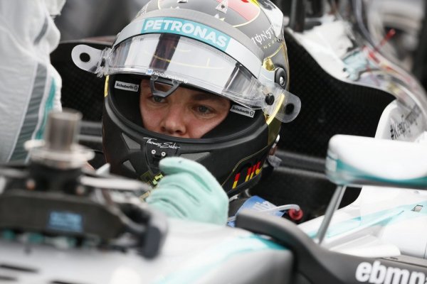 Rosberg a szezon eleji egyezségre hivatkozva számított rá, hogy Lewis el fogja engedni (Fotó: Szabó-Jilek)