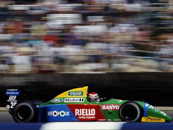 Piquet jól versenyzett, a 2. helyen is haladt, de végül be kellett érnie a hatodik hellyel