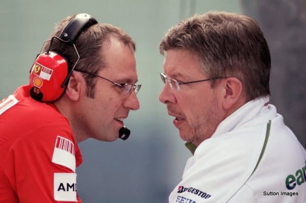 Az F1-es csapatvezetőket Stefano Domenicali és Ross Brawn képviseli az FIA vizsgálóbizottságában
