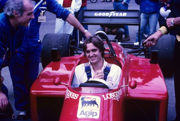Miután 1980-ban visszautasította Enzo Ferrari ajánlatát, 1986-ban egy római bemutatón ülhetett csak F1-es Ferrari volánja mögé