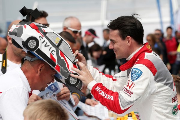 Norbi dedikál HUN_res33